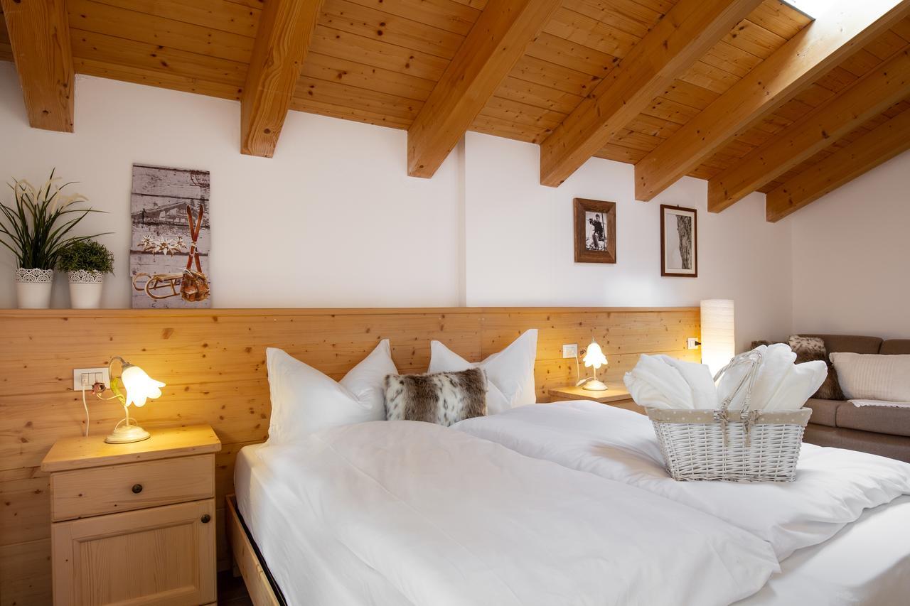 Hotel Chalet Giasenei Sagron Mis Esterno foto